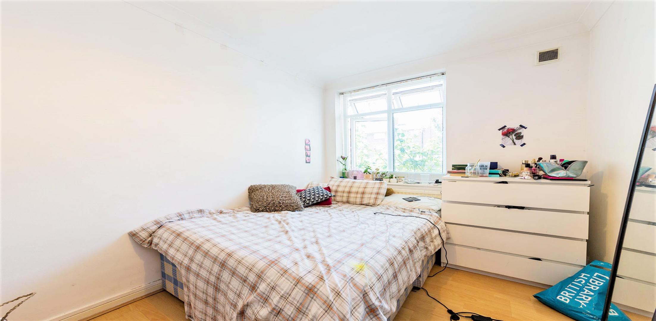 			2 Bedroom, 1 bath, 1 reception Flat			 The Avenue, KILBURN